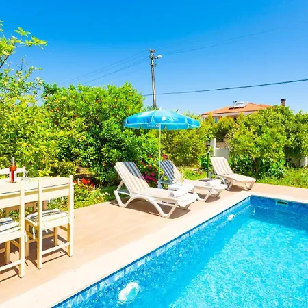 Villa Duman 1 *